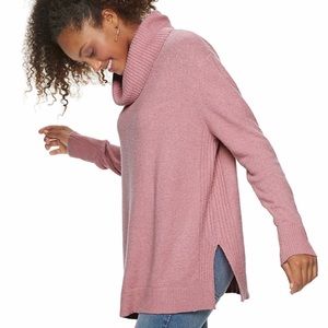 Mauve colored sweater